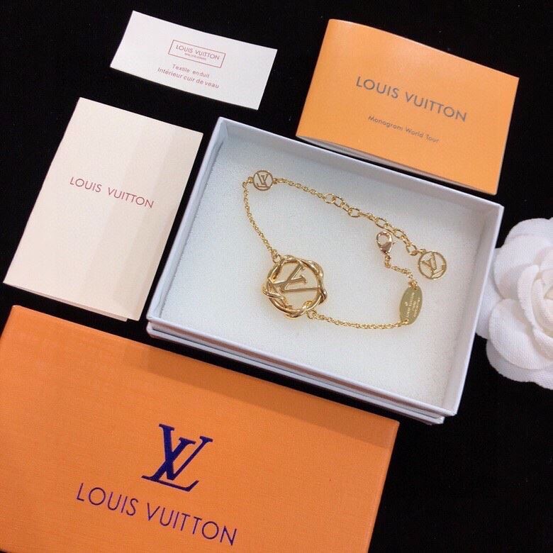 LV Necklaces